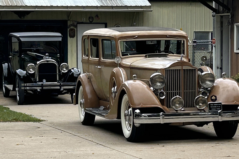 2023 September - Seniors Vintage Cars